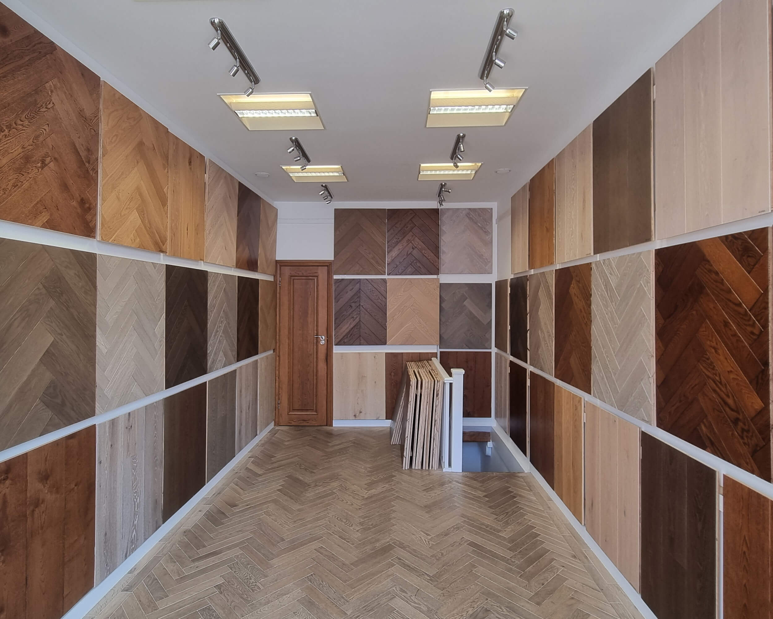 3 Oak's Wood Flooring Showroom