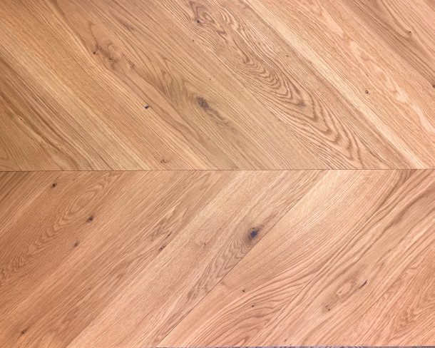 Golden Nature Chevron Engineered Floor 