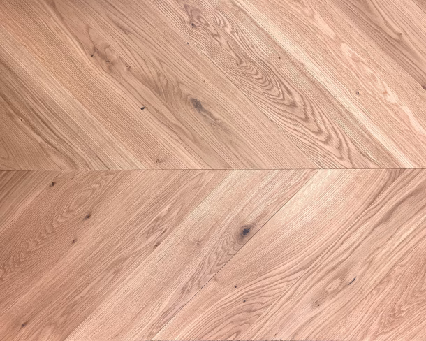 Nature Natural Oiled Chevron Engineered Floor 